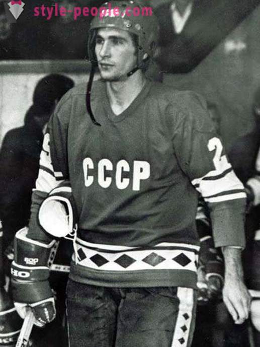 Alexander Kozhevnikov, hockey player: talambuhay, pamilya, sports nakamit