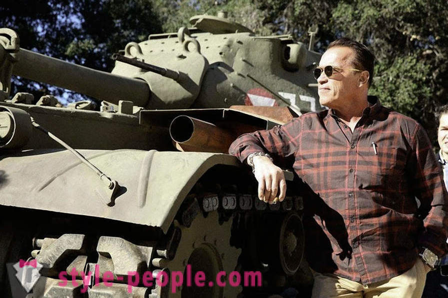 Office Arnold Schwarzenegger sa ang hukbo