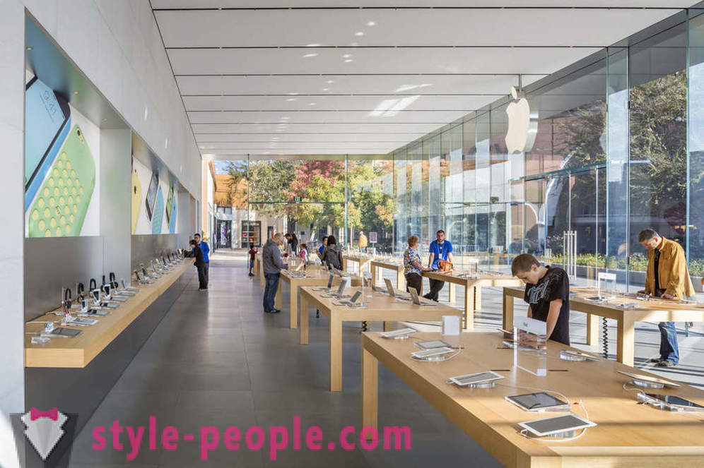 Apple Architecture sa California