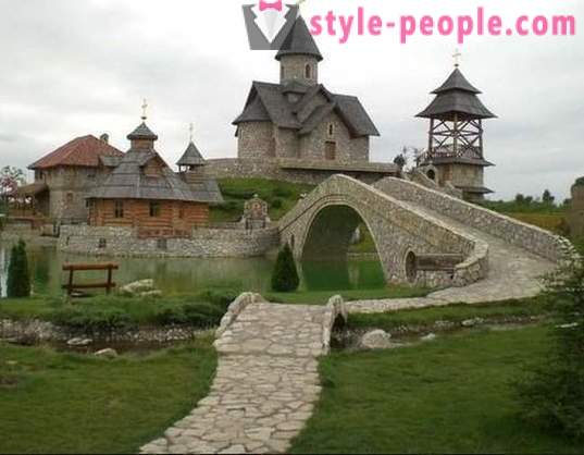 Kakaibang di-pangkaraniwang attractions sa Bosnia and Herzegovina