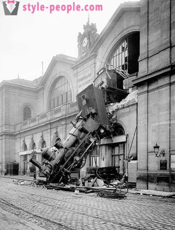 Sanayin ang wreck sa Montparnasse Station sa 1895