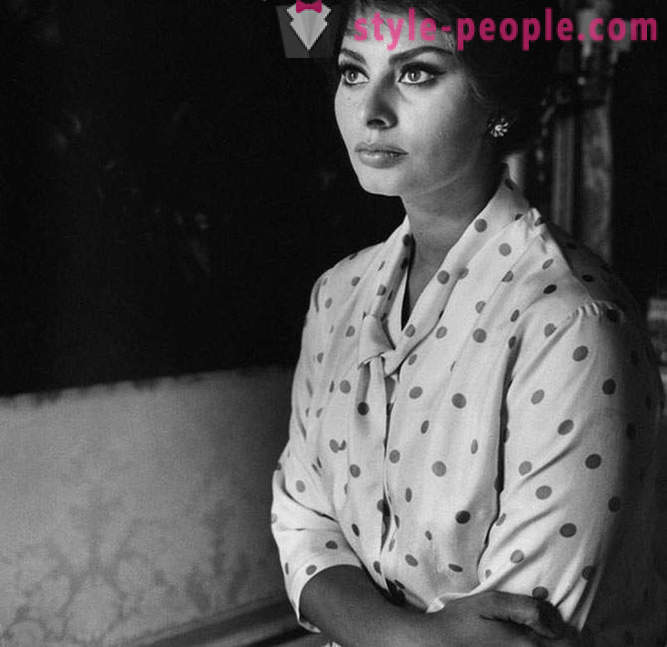 15 mga larawan ng Sophia Loren, hindi inilaan para sa publikasyon