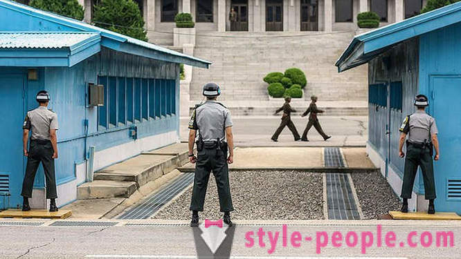 Panmundzhom - kakaiba hangganan sa pagitan ng North at South Korea