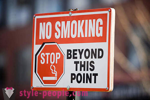10 bansa na may pinaka mahigpit na anti-smoking law