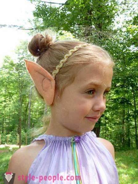 Paano upang tahiin ang isang costume elf?