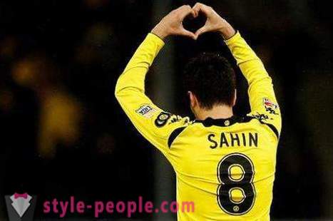 Nuri Sahin: Turkish midfielder at ang player, 
