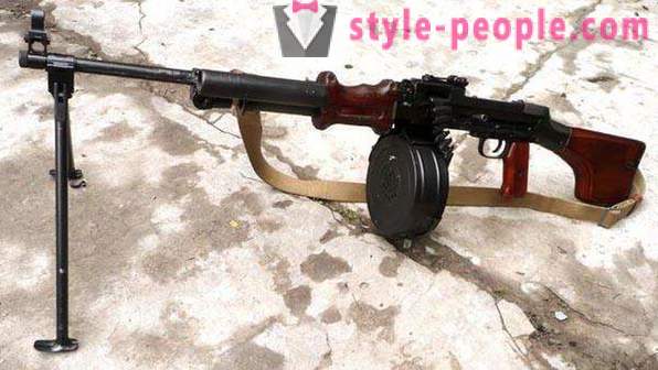 RPD machine gun (RPD machine gun): katangian, kasaysayan sa device